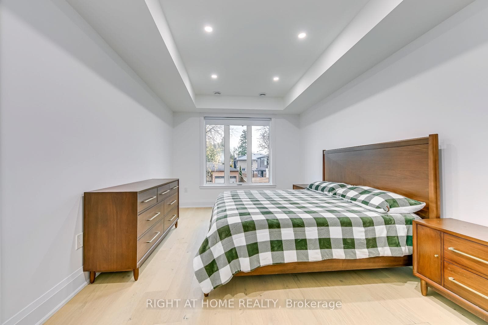 5 Enfield Avenue - Semi-Detached photo 17 of 35 in Liberty Village / Parkdale / South Parkdale, Ontario