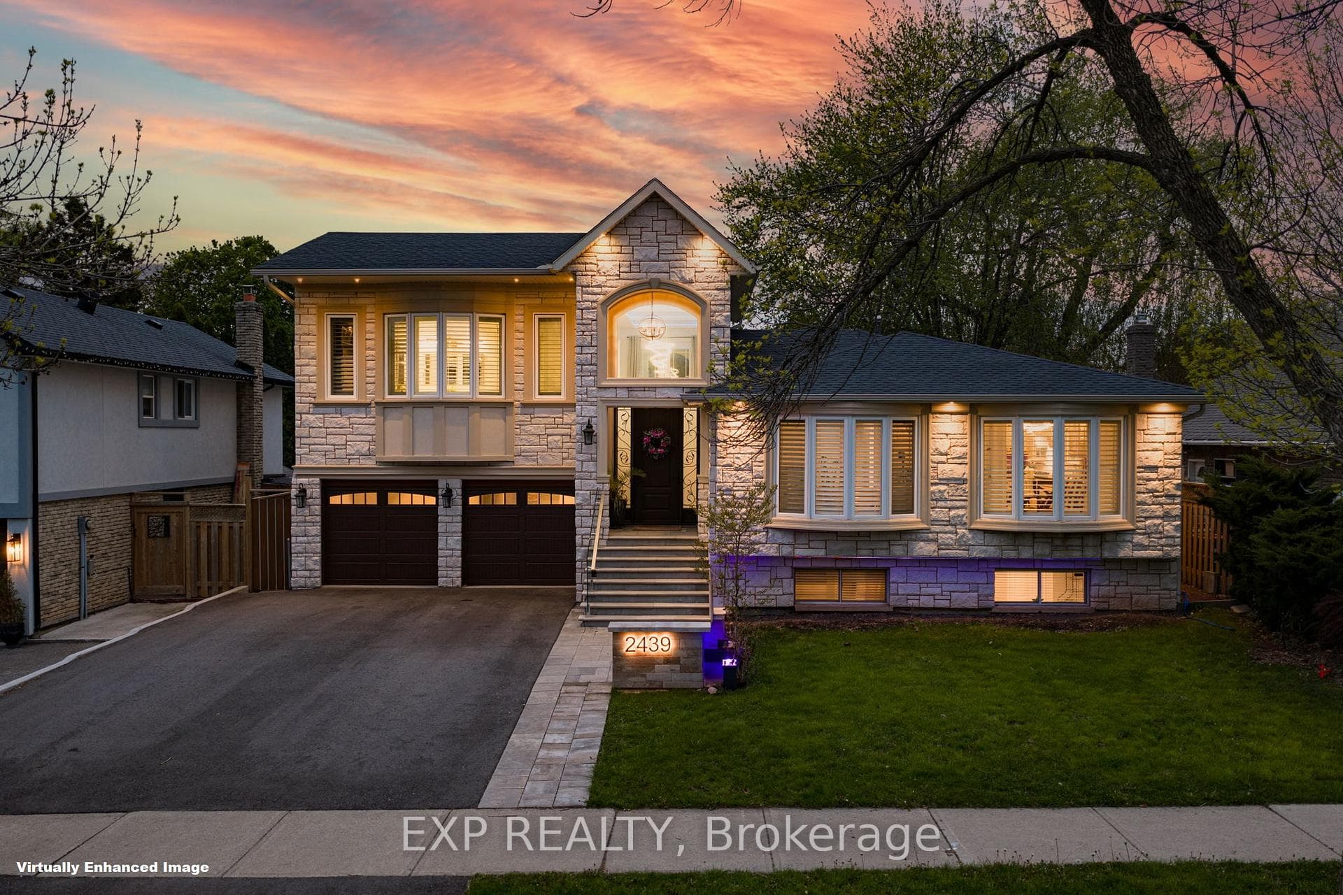 2439 Bridge Road - Detached photo 2 of 50 in Oakville, Ontario
