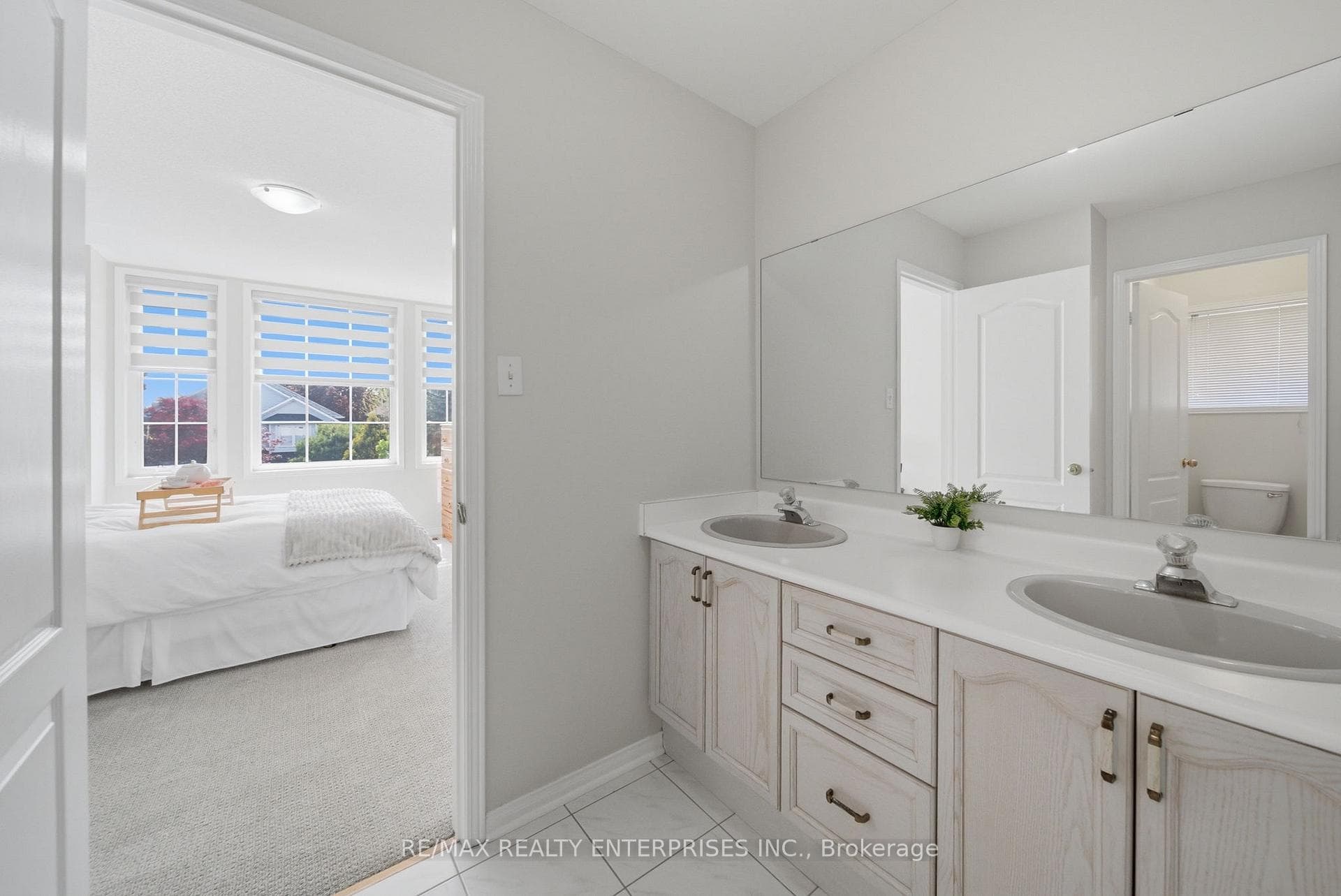 5811 Cornell Crescent - Detached photo 32 of 49 in Mississauga, Ontario