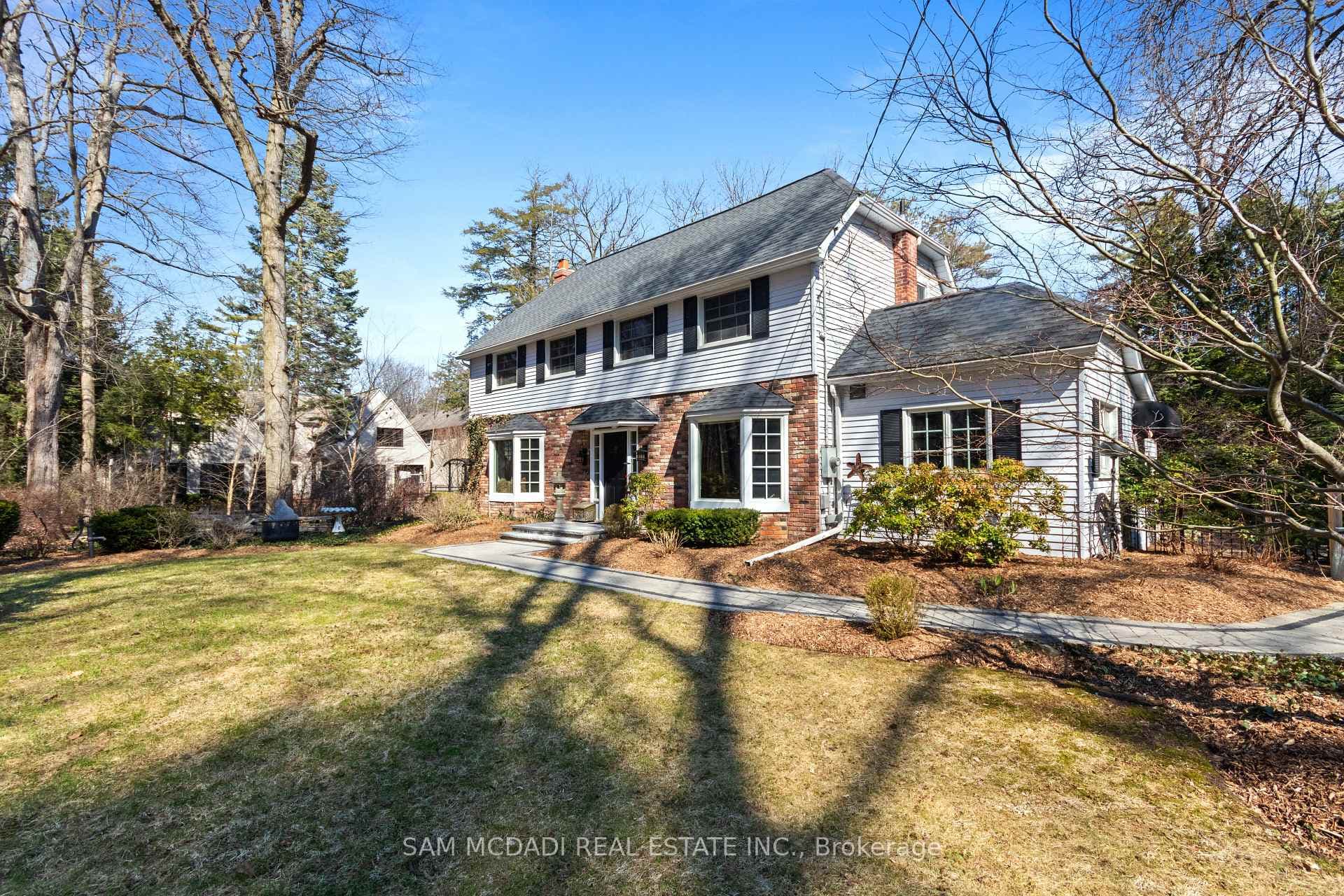 990 Roper Avenue - Detached for sale in Applewood, Ontario