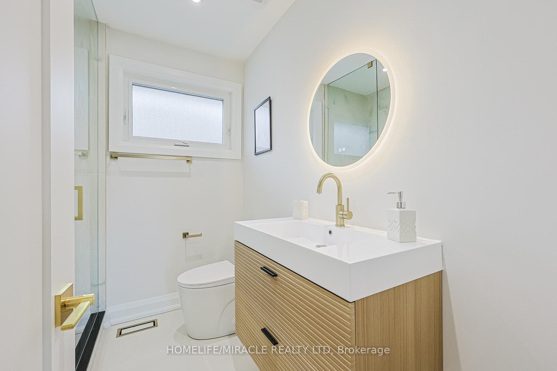 158 Cass Avenue - Detached photo 20 of 41 in Scarborough Village / Eglinton East, Ontario