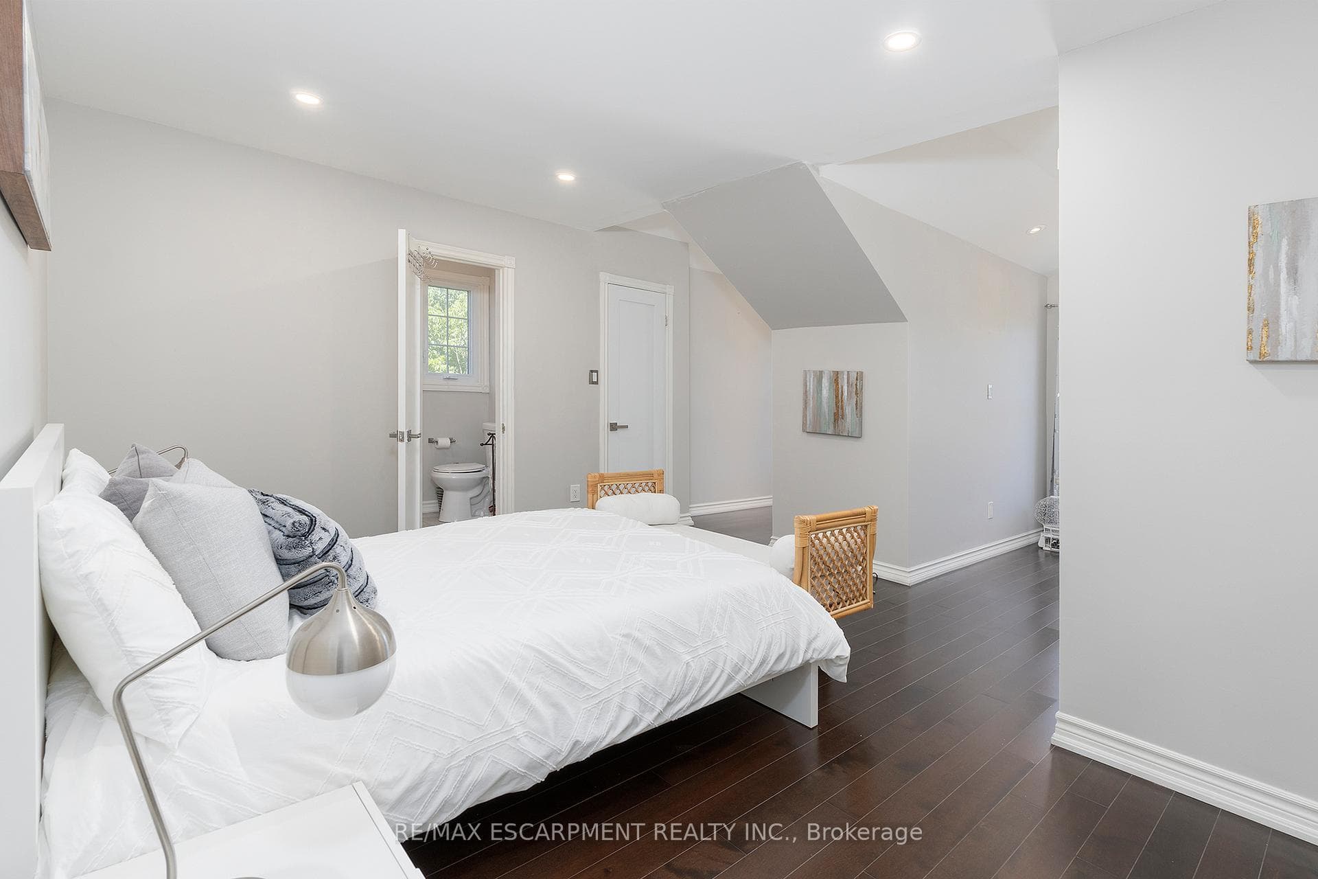 436 Goodram Drive - Detached photo 24 of 43 in Burlington, Ontario