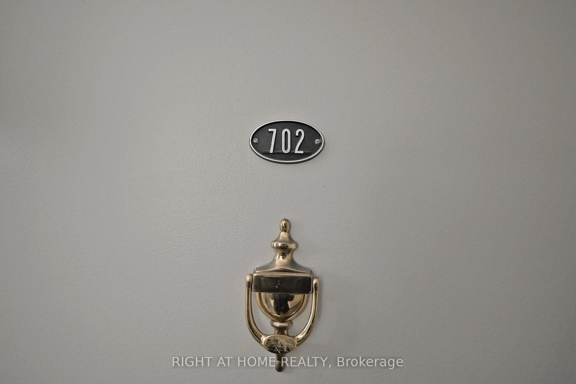 1338 York Mills Road Unit 702 - Condo photo 7 of 29 in Don Mills / Parkwoods / Victoria Village, Ontario
