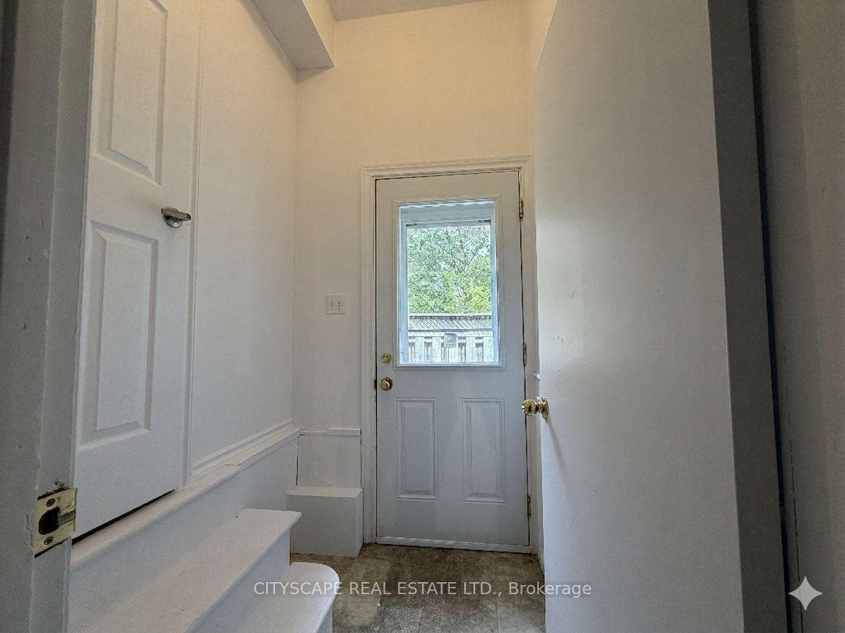 17 Rita Street - Detached photo 11 of 18 in Hamilton, Ontario