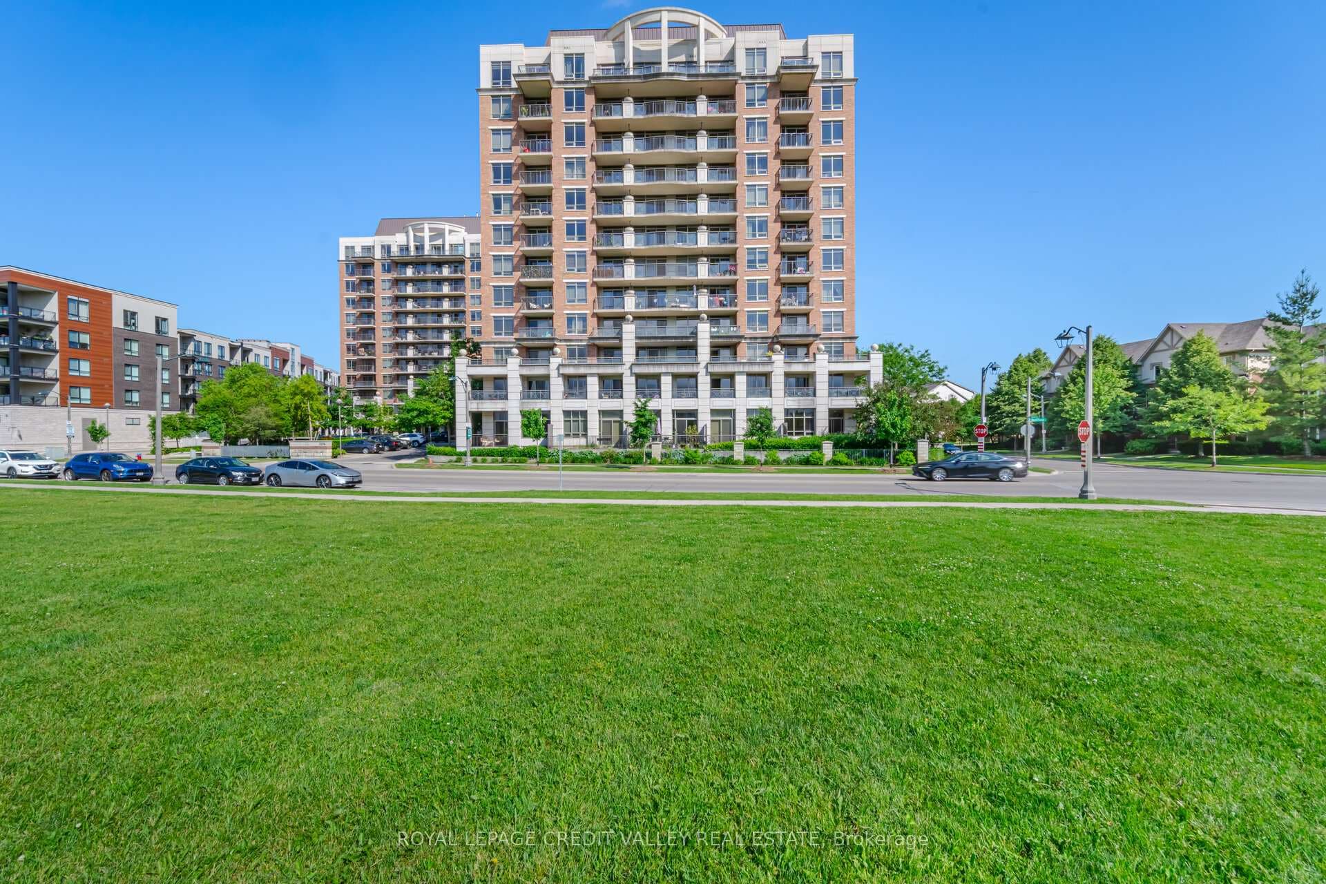 2379 Central Park Drive Unit 501 - Condo photo 1 of 38 in Oakville, Ontario