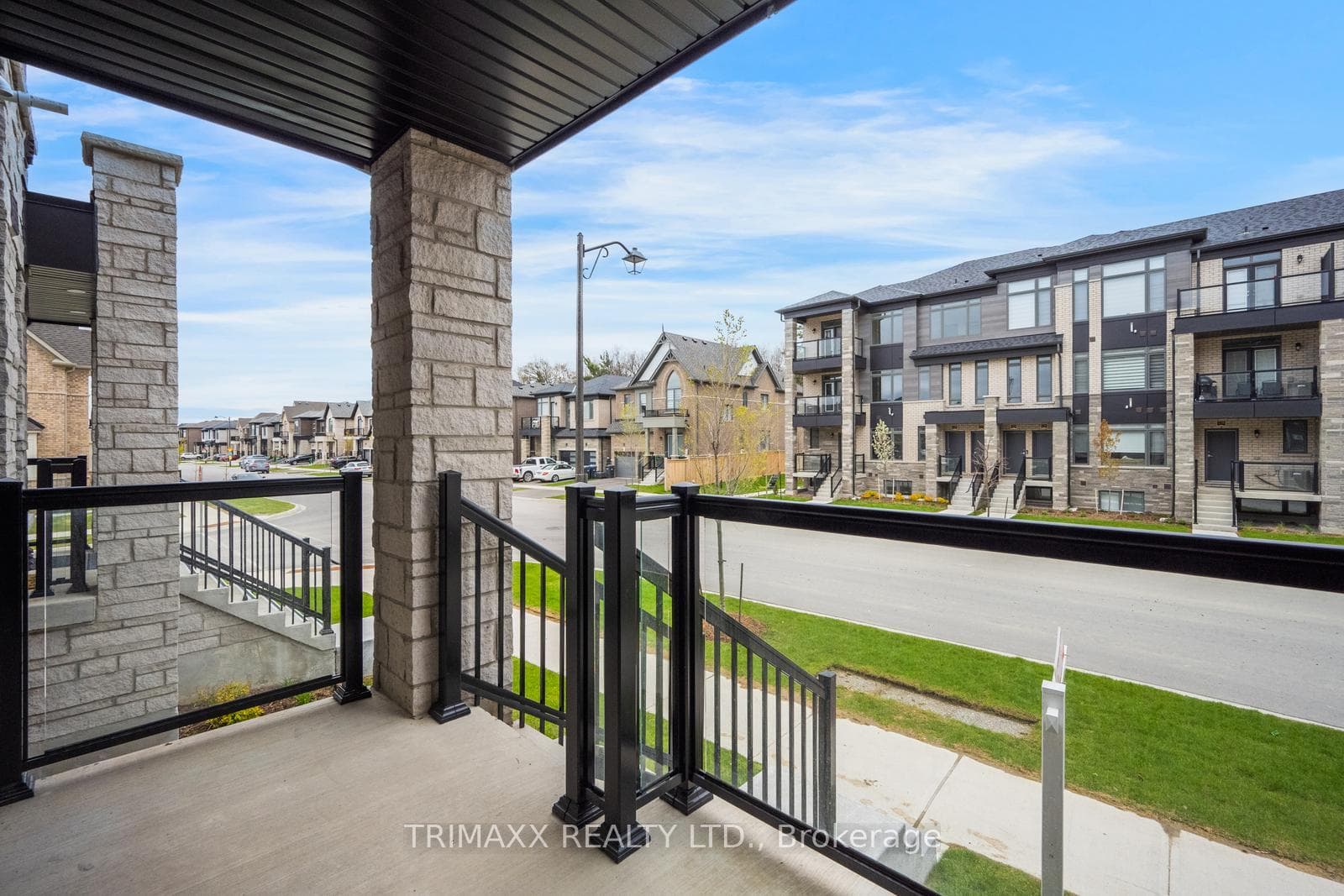173 Petch Avenue Unit 70F - Condo photo 3 of 49 in Caledon, Ontario