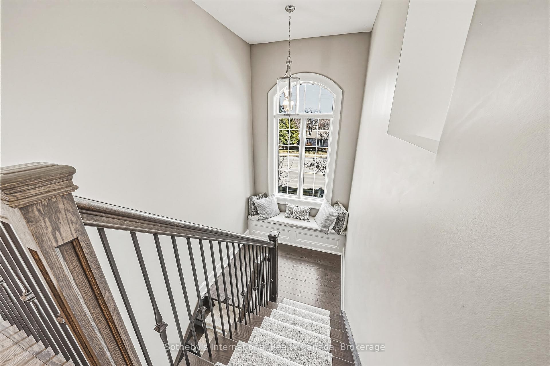 476 Patricia Drive - Detached photo 19 of 49 in Burlington, Ontario
