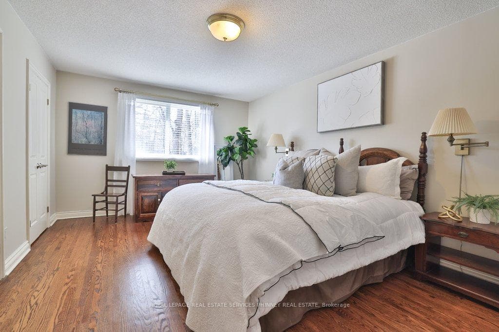 1244 Woodland Avenue - Detached photo 19 of 46 in Mississauga, Ontario
