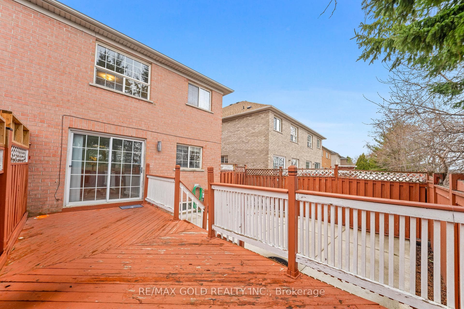 15 Revelstoke Place - Semi-Detached photo 45 of 49 in Brampton, Ontario