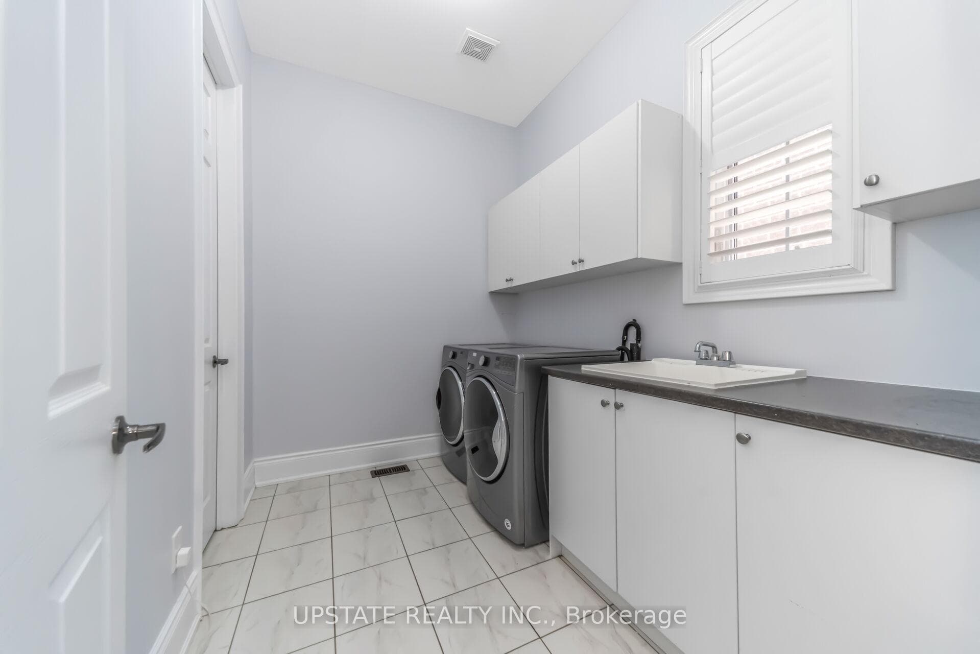 23 Spain Crescent - Detached photo 21 of 47 in Brampton, Ontario