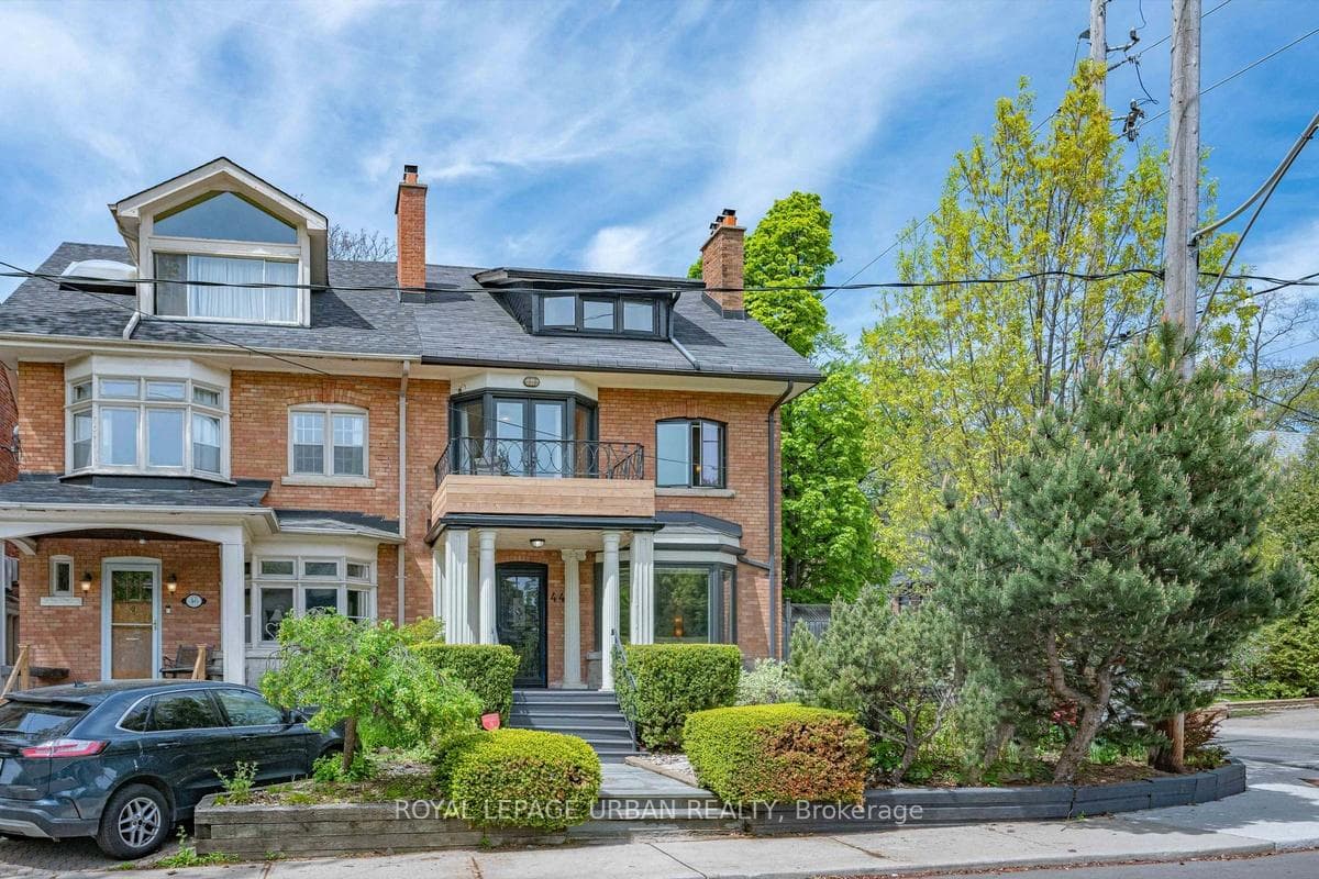 44 Austin Terrace - Semi-Detached photo 2 of 41 in Annex / Yorkville / Summerhill, Ontario