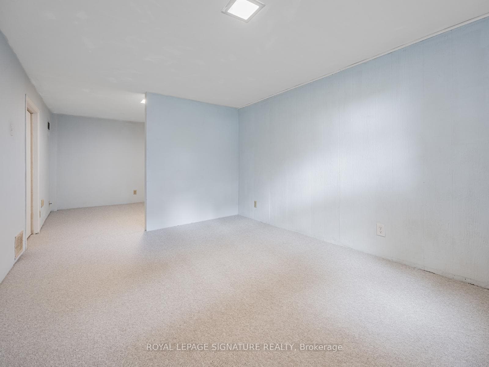 4 Burdock Lane - Condo photo 28 of 32 in Don Mills / Parkwoods / Victoria Village, Ontario