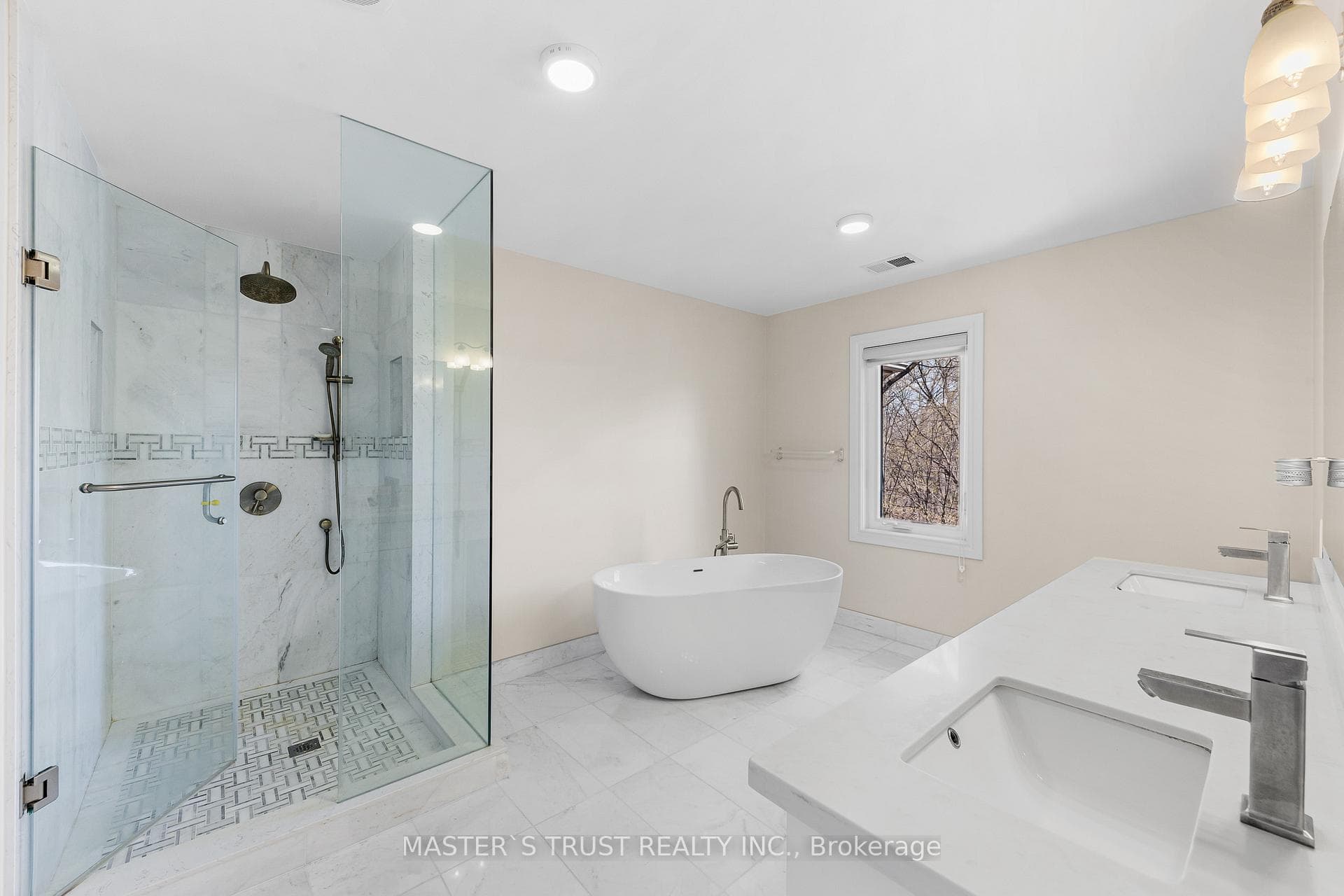 243 Burbank Drive - Detached photo 20 of 48 in Hillcrest Village / Bayview Village, Ontario