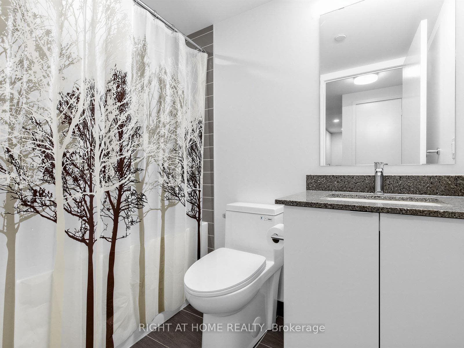 500 Wilson Avenue Unit 423 - Condo photo 14 of 23 in North York (Bathurst Manor / Clanton Park), Ontario