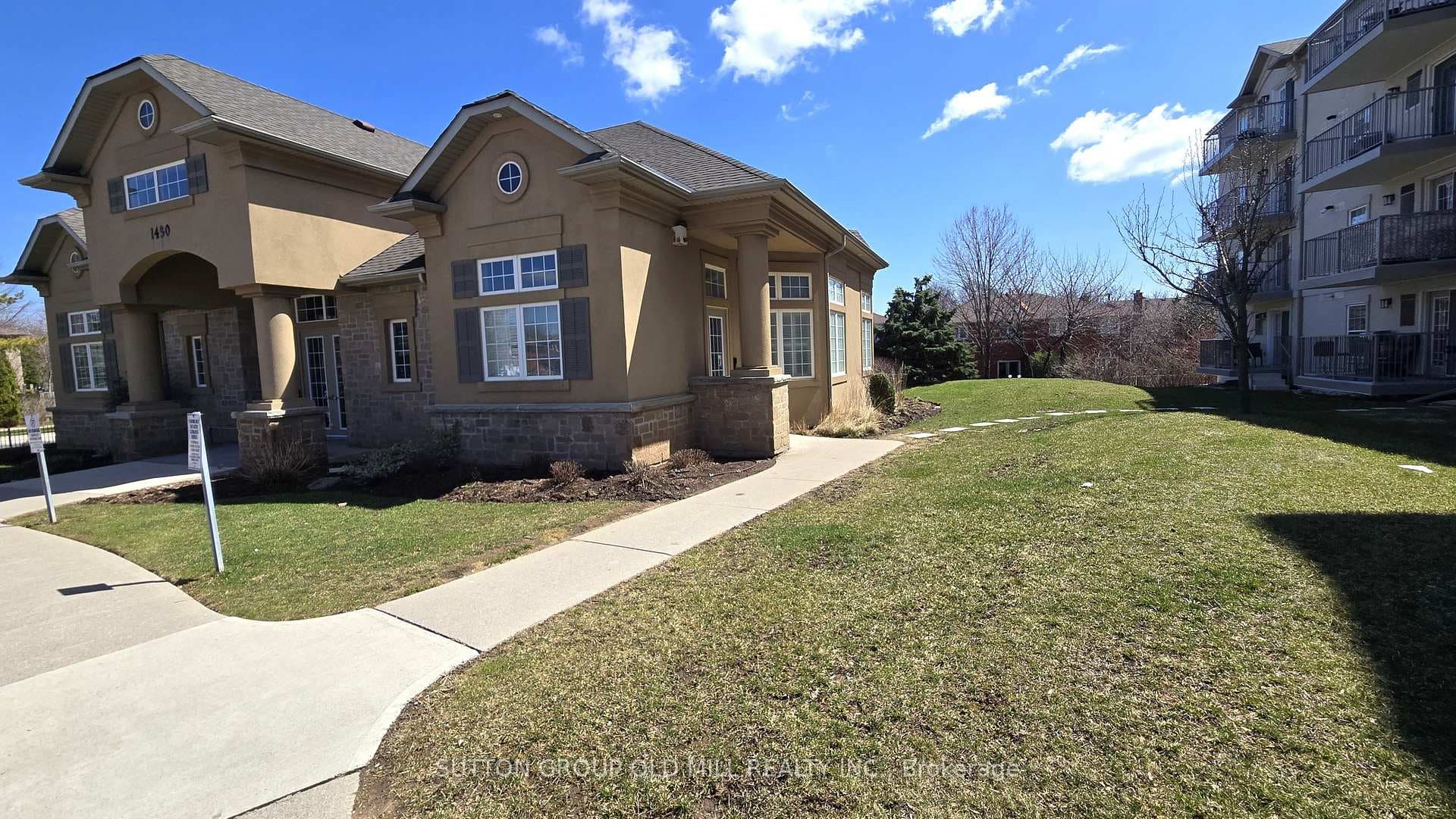 1470 Bishops Gate Unit 208 - Condo photo 31 of 32 in Oakville, Ontario