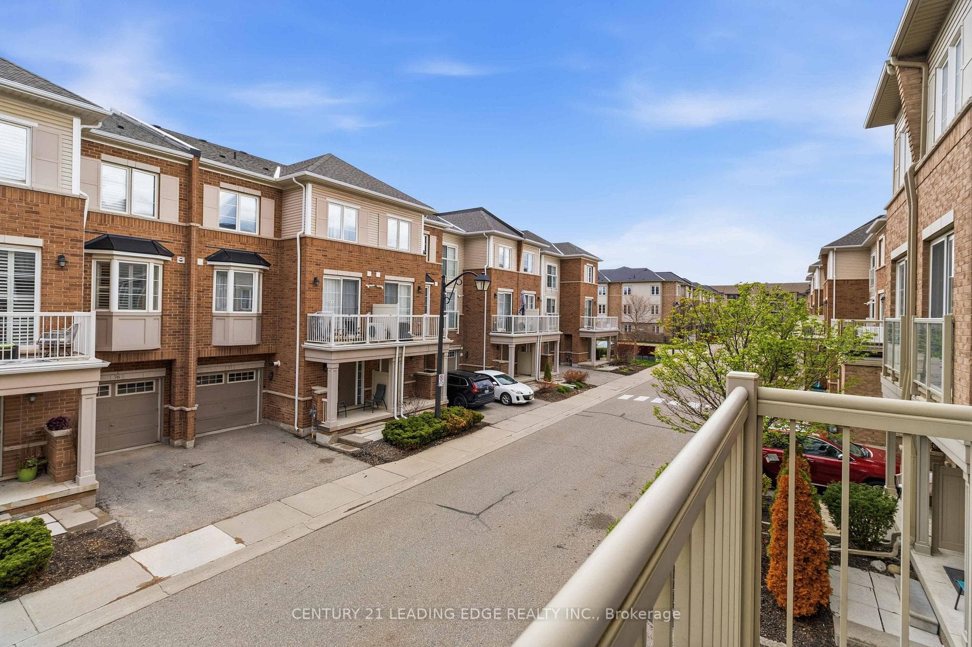 165 Hampshire Way Unit 106 - Townhouse photo 23 of 28 in Milton, Ontario