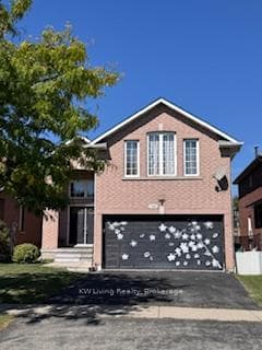 7481 Doverwood Drive - home for sale in Mississauga, Ontario