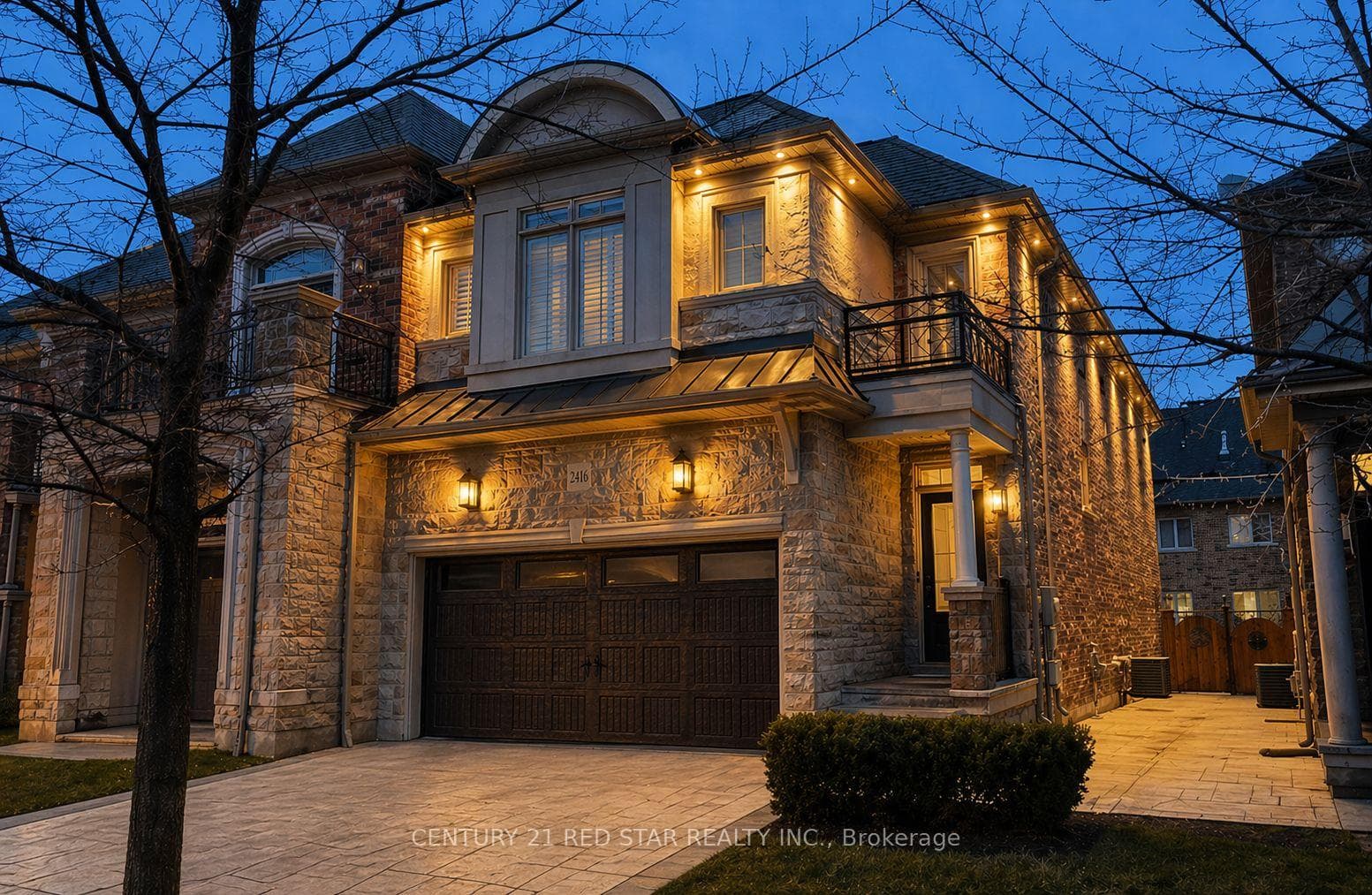 2416 Village Common - Townhouse photo 2 of 50 in Oakville, Ontario
