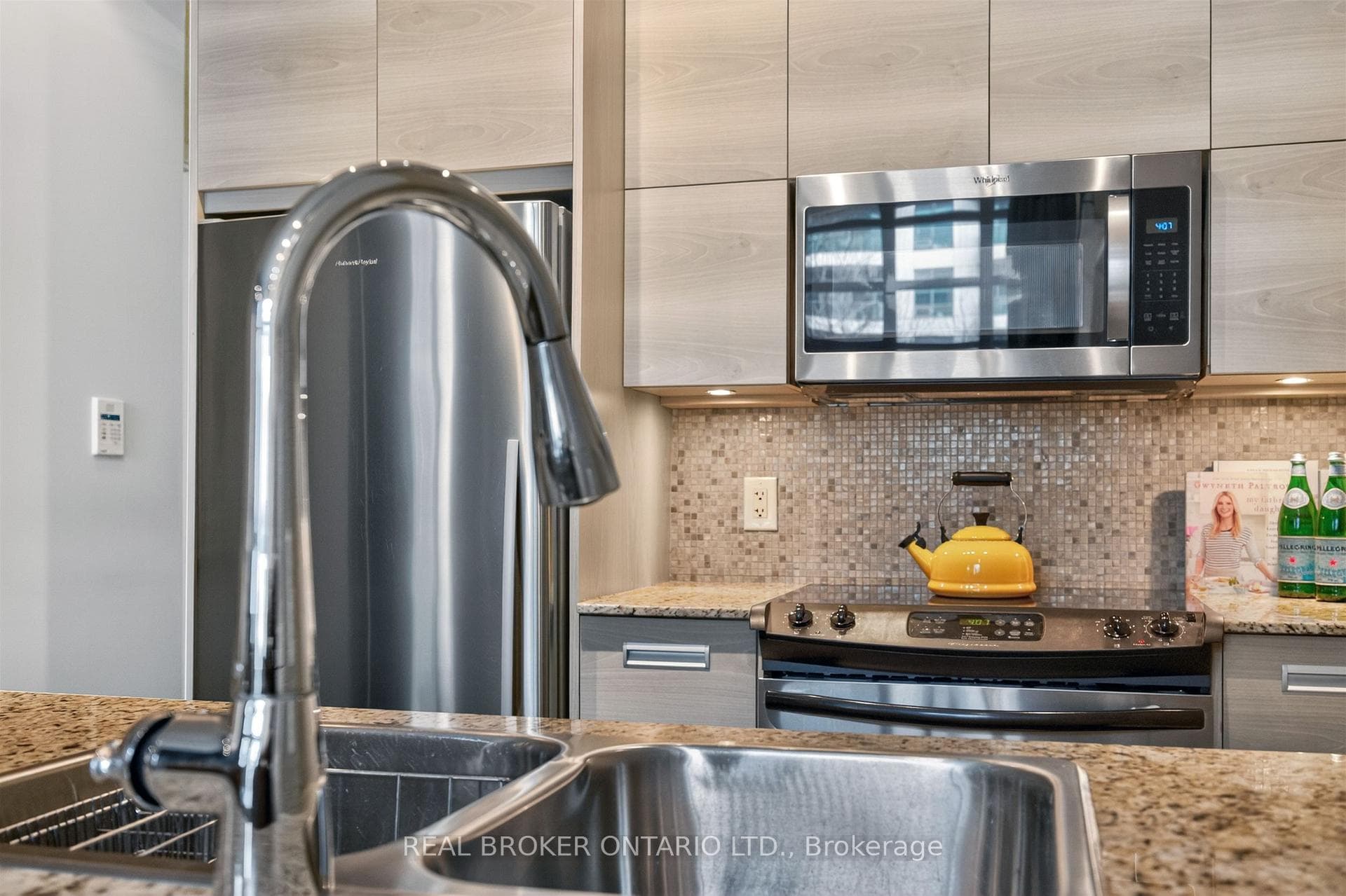 380 Macpherson Avenue Unit 209 - Condo photo 12 of 49 in Annex / Yorkville / Summerhill, Ontario