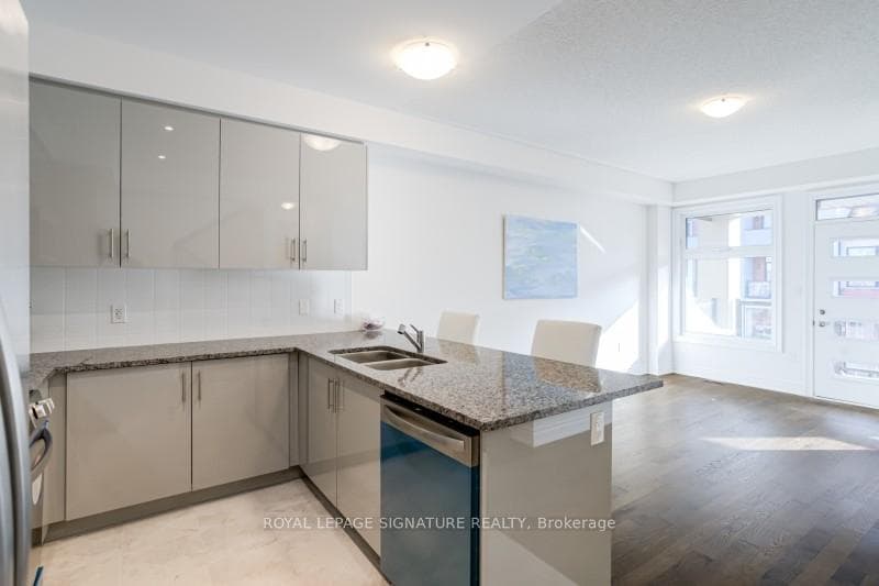 1309 Anthonia Trail - Townhouse photo 13 of 43 in Oakville, Ontario