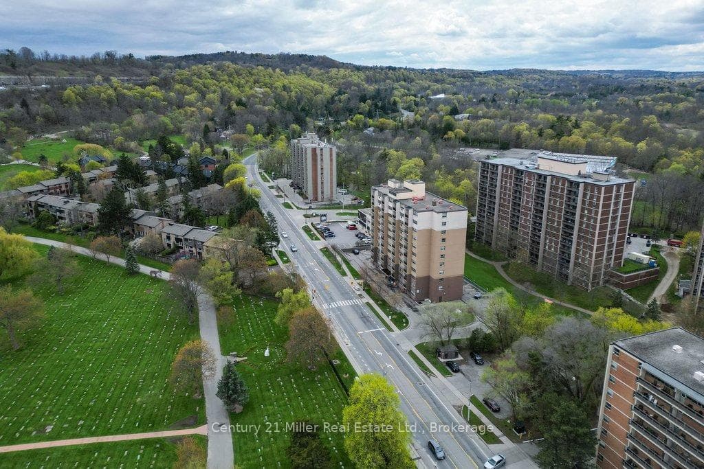 1950 Main Street Unit 1108 - Condo photo 9 of 38 in Hamilton, Ontario