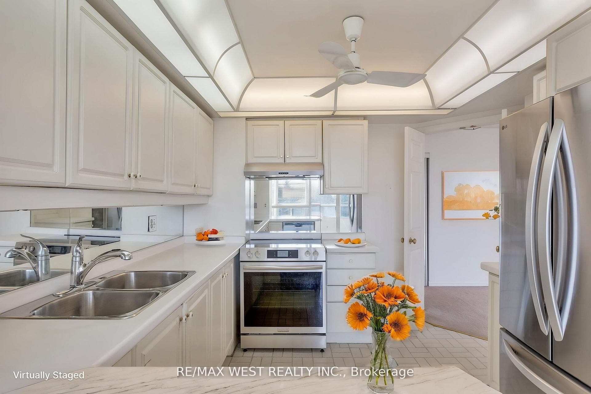 1 Aberfoyle Crescent Unit 411 - Condo photo 11 of 34 in Etobicoke (Islington / Rexdale), Ontario