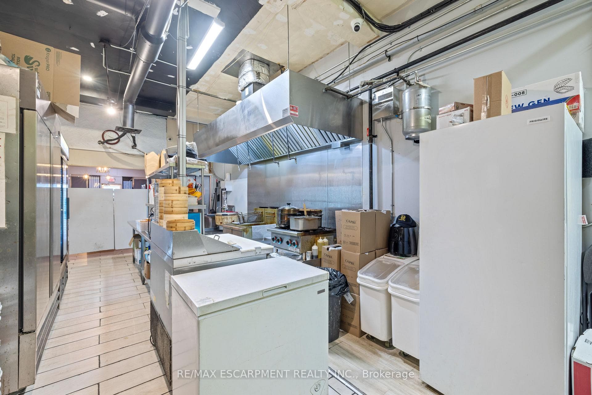 542 Concession Street - Commercial photo 18 of 40 in Hamilton, Ontario