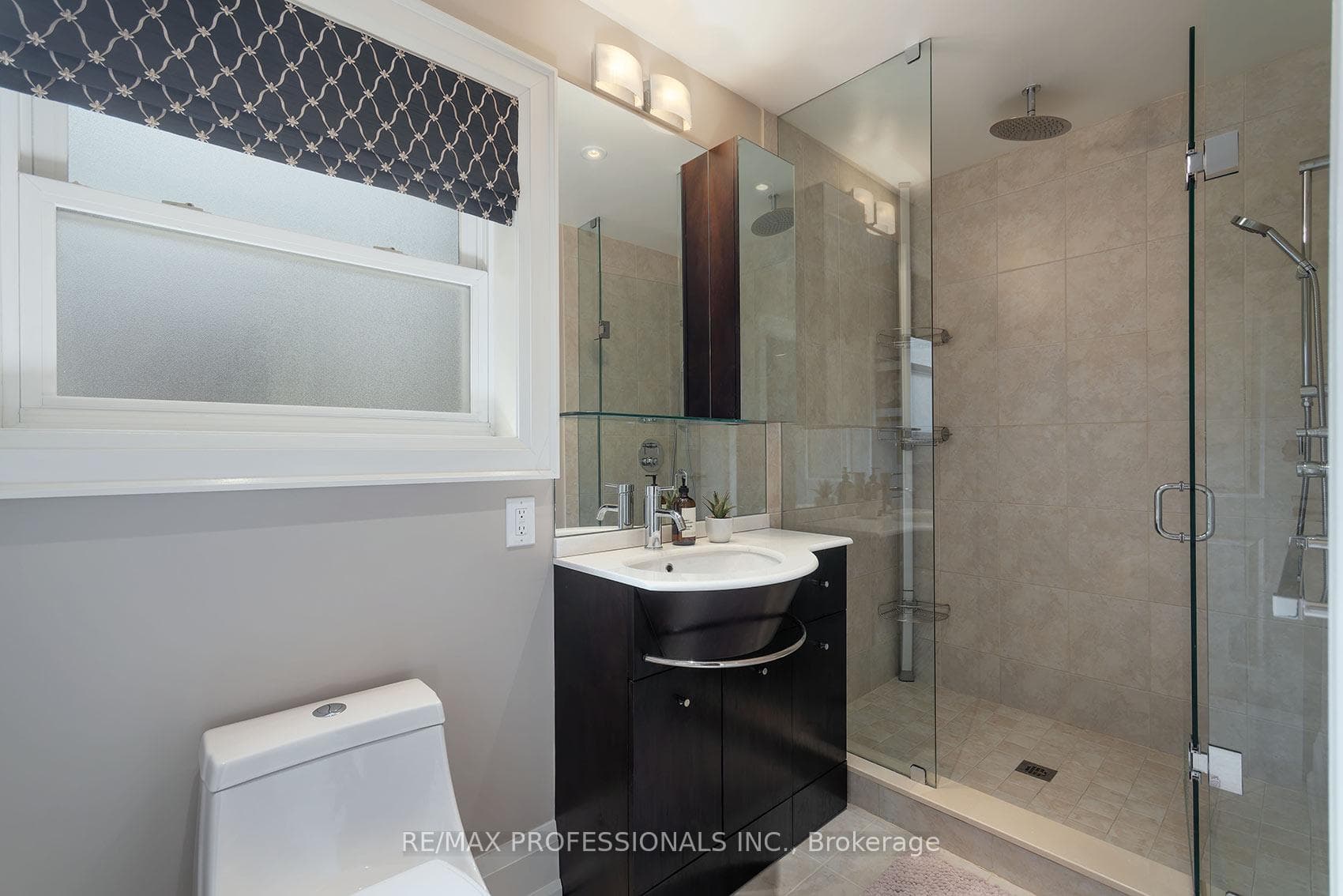 19 Boxwood Road - Detached photo 30 of 40 in Etobicoke (Islington / Rexdale), Ontario
