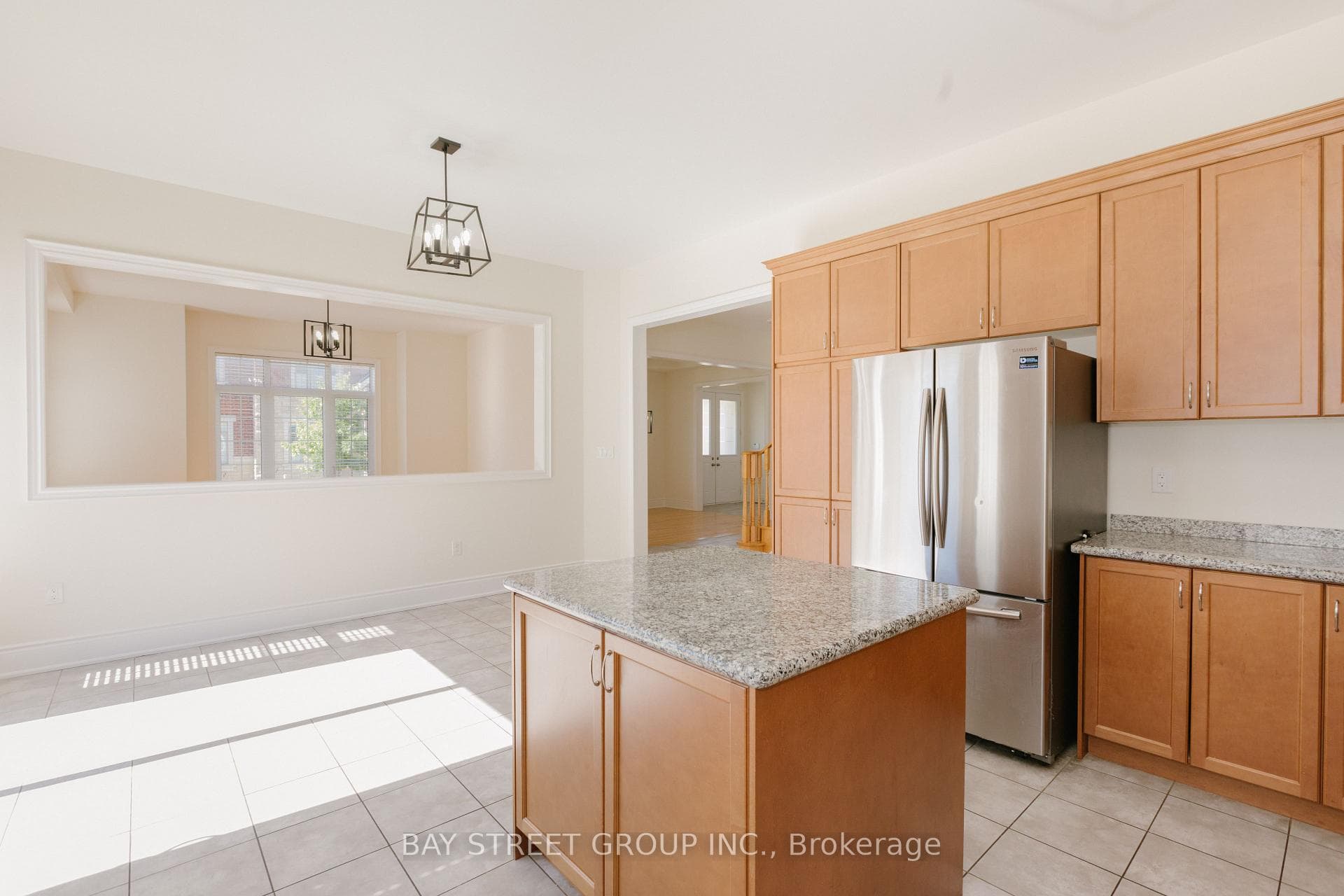 3127 Streamwood Pass - Detached photo 16 of 48 in Oakville, Ontario
