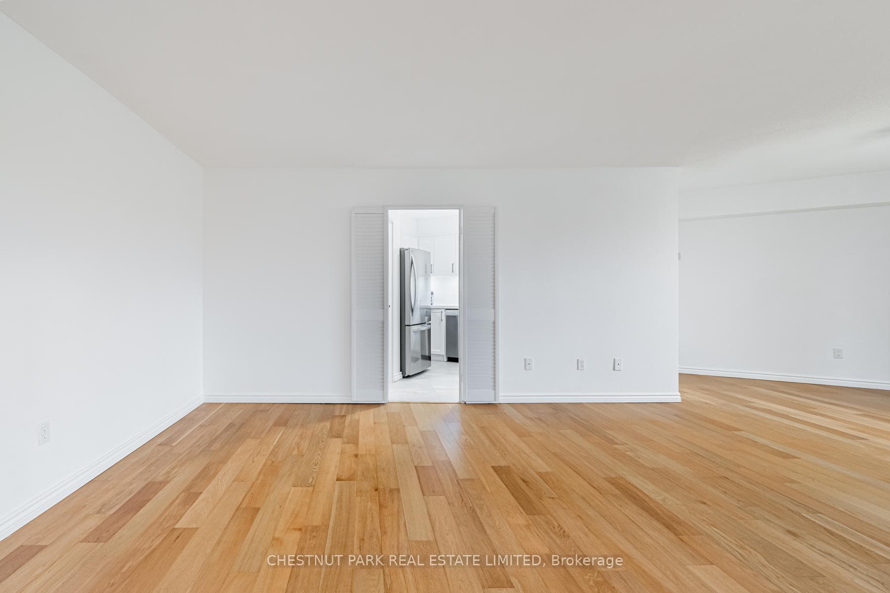 60 Pavane Linkway N/A Unit 206 - Condo photo 5 of 45 in Flemingdon Park / Don Mills, Ontario