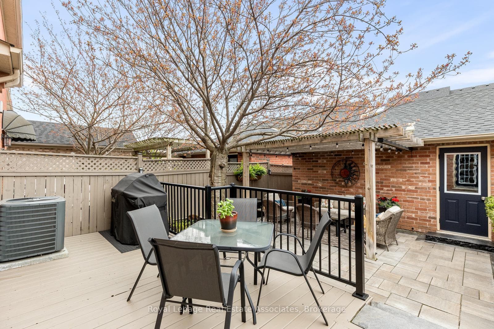 3467 Eglinton Avenue - Townhouse photo 34 of 38 in Mississauga, Ontario