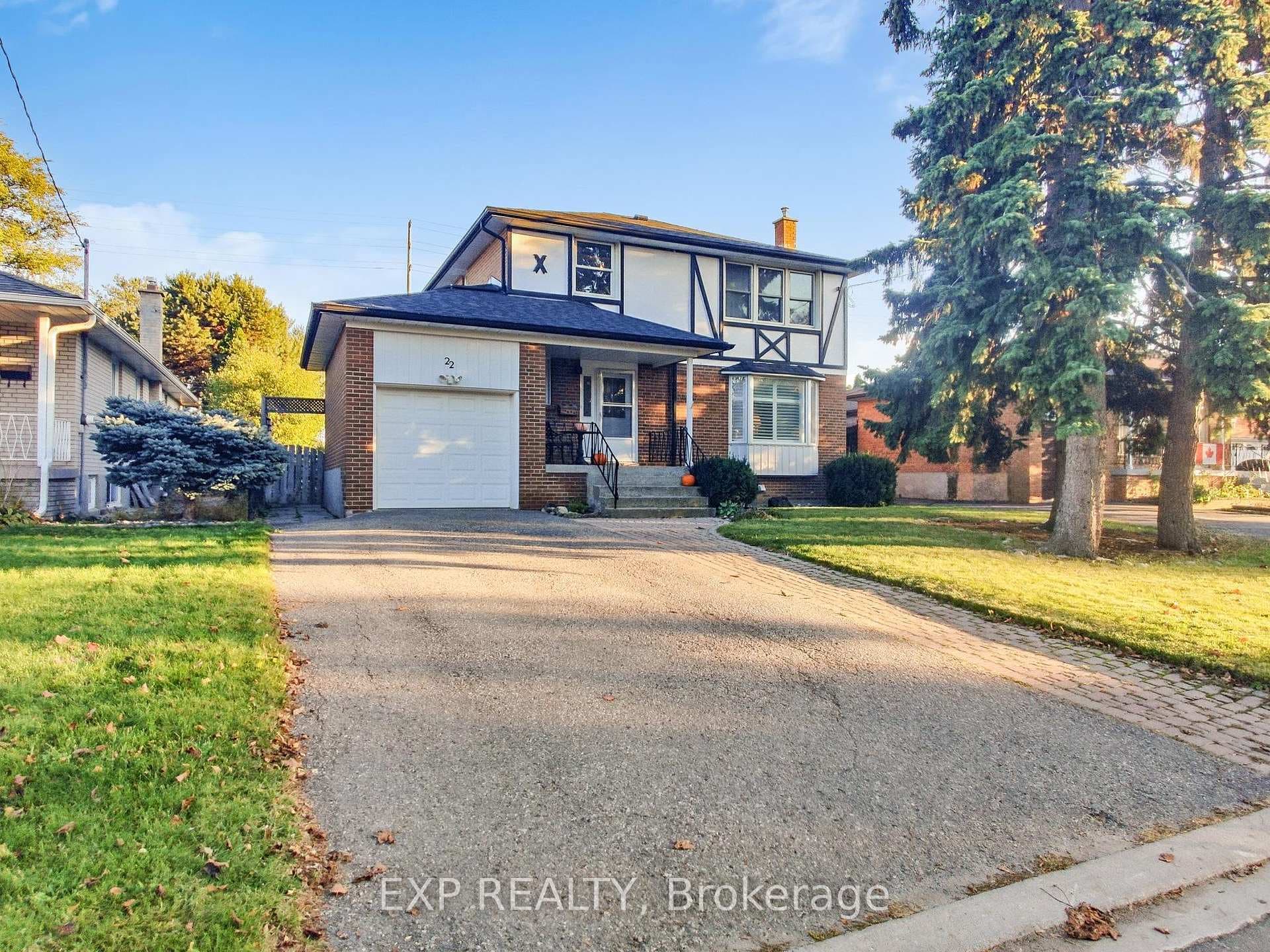 22 Chestnut Avenue - Detached for sale in Heart Lake, Ontario