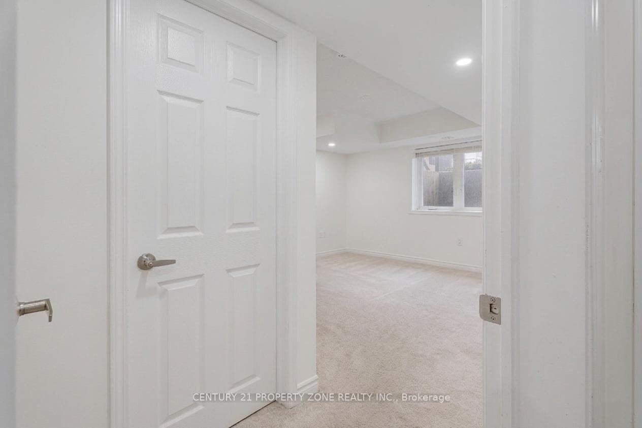 250 Lagerfeld Drive Unit 4 - Condo photo 10 of 18 in Brampton, Ontario