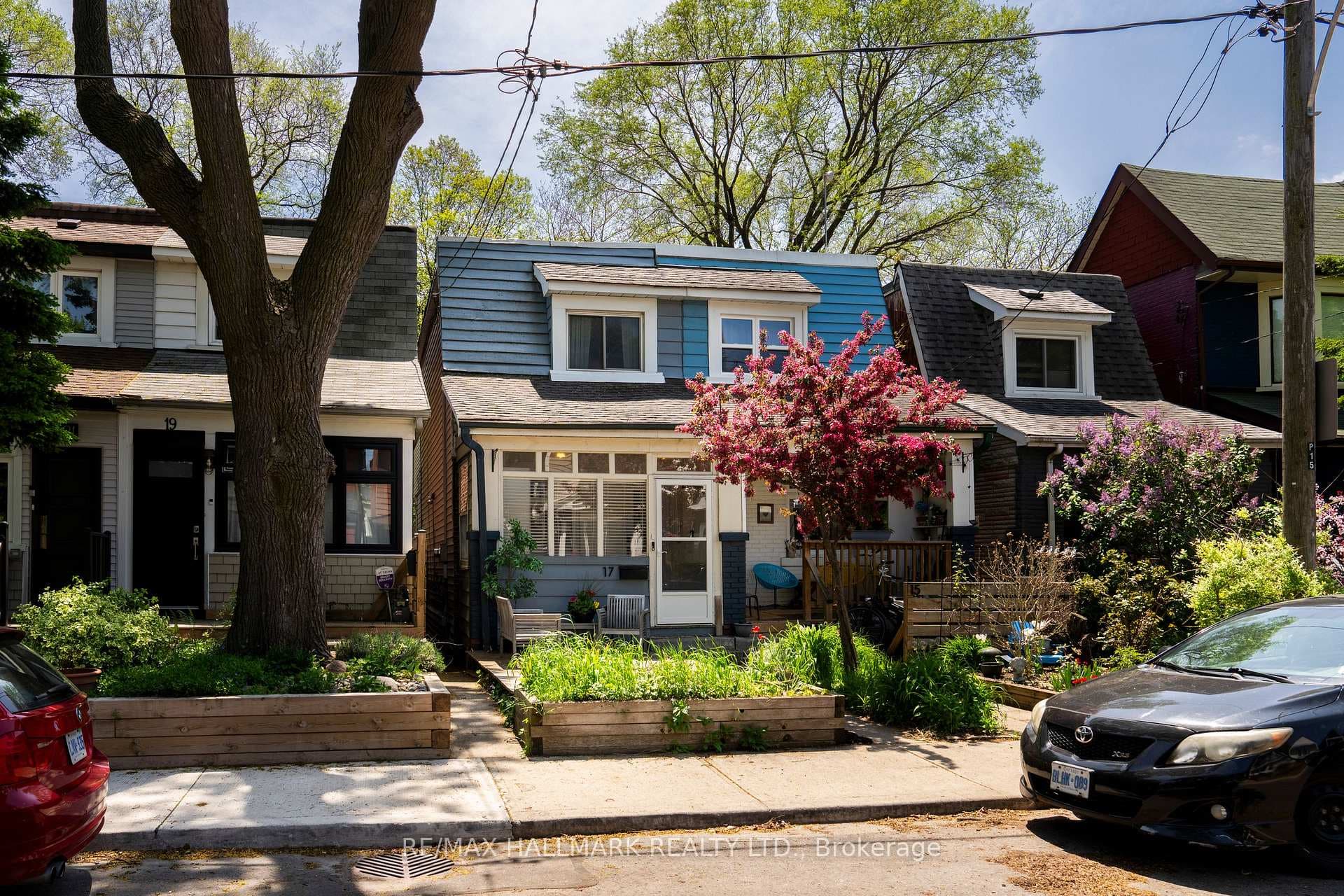 17 Mountalan Avenue - Semi-Detached photo 42 of 42 in Riverdale / Leslieville, Ontario