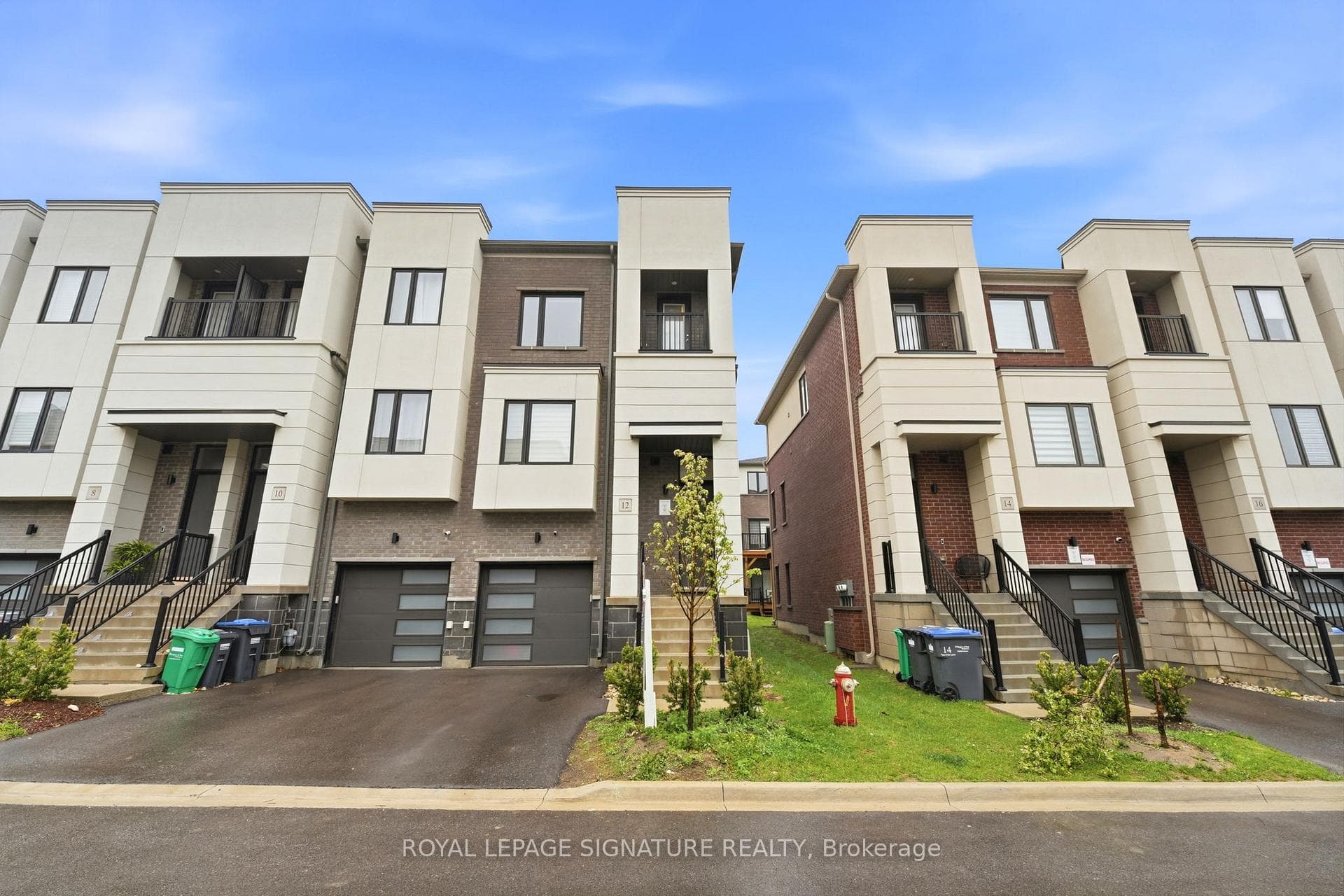 12 Heathrow Lane - home for sale in Caledon, Ontario