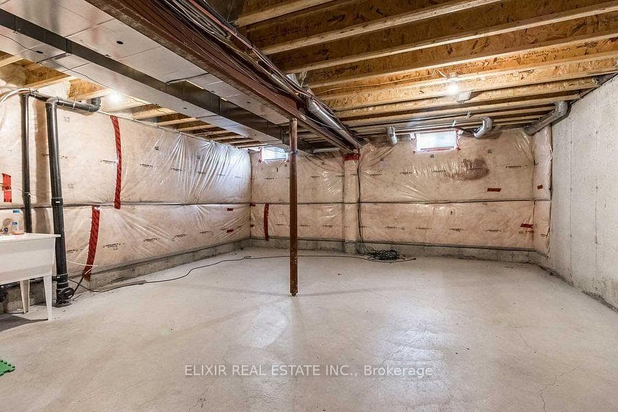 90 Delport Close - Townhouse photo 32 of 36 in Brampton, Ontario
