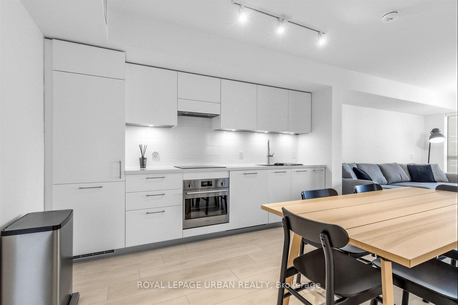 33 Frederick Todd Way Unit 505 - Condo photo 10 of 42 in Flemingdon Park / Don Mills, Ontario