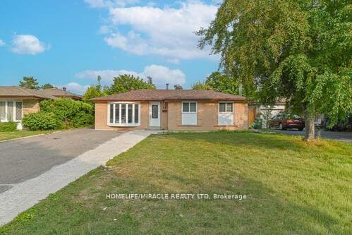 6 Beechwood Crescent - home for sale in Brampton, Ontario