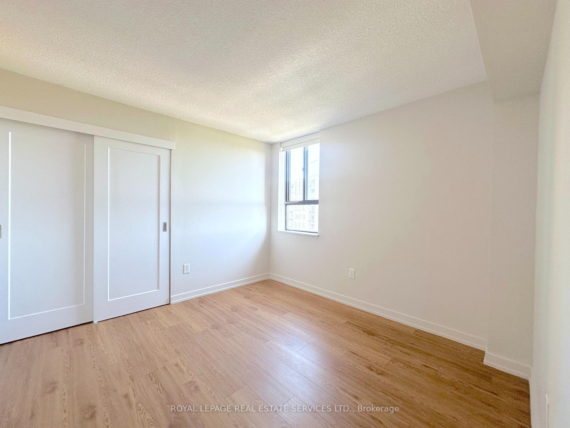 190 Clark Boulevard Unit 1112 - Condo photo 11 of 18 in Brampton, Ontario
