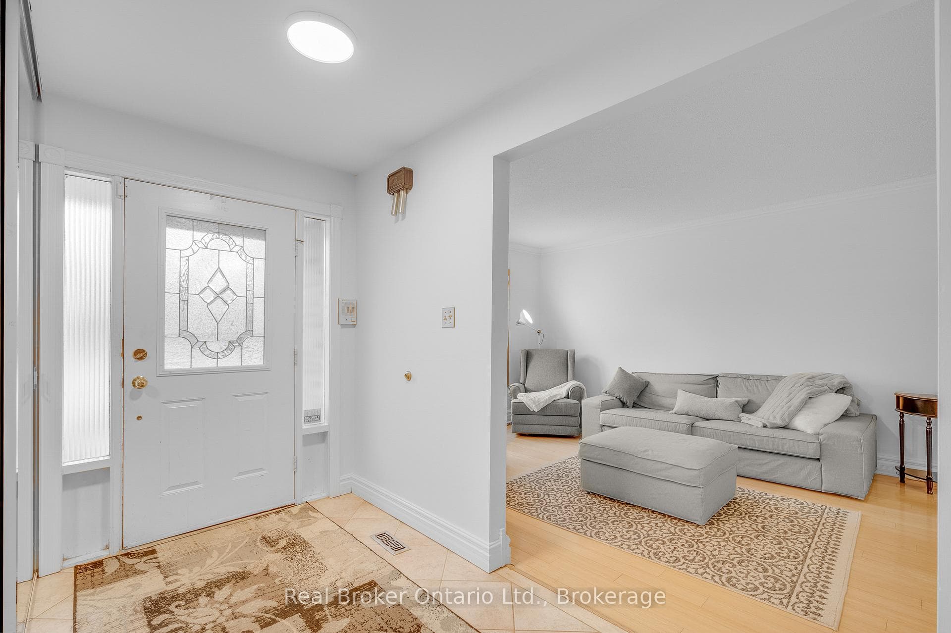 6366 Miller's Grove - Detached photo 3 of 46 in Mississauga, Ontario