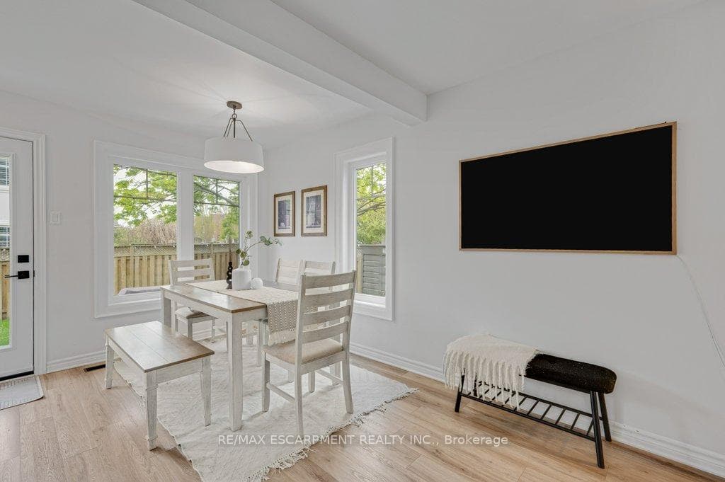1360 Ashwood Terrace - Detached photo 10 of 39 in Oakville, Ontario
