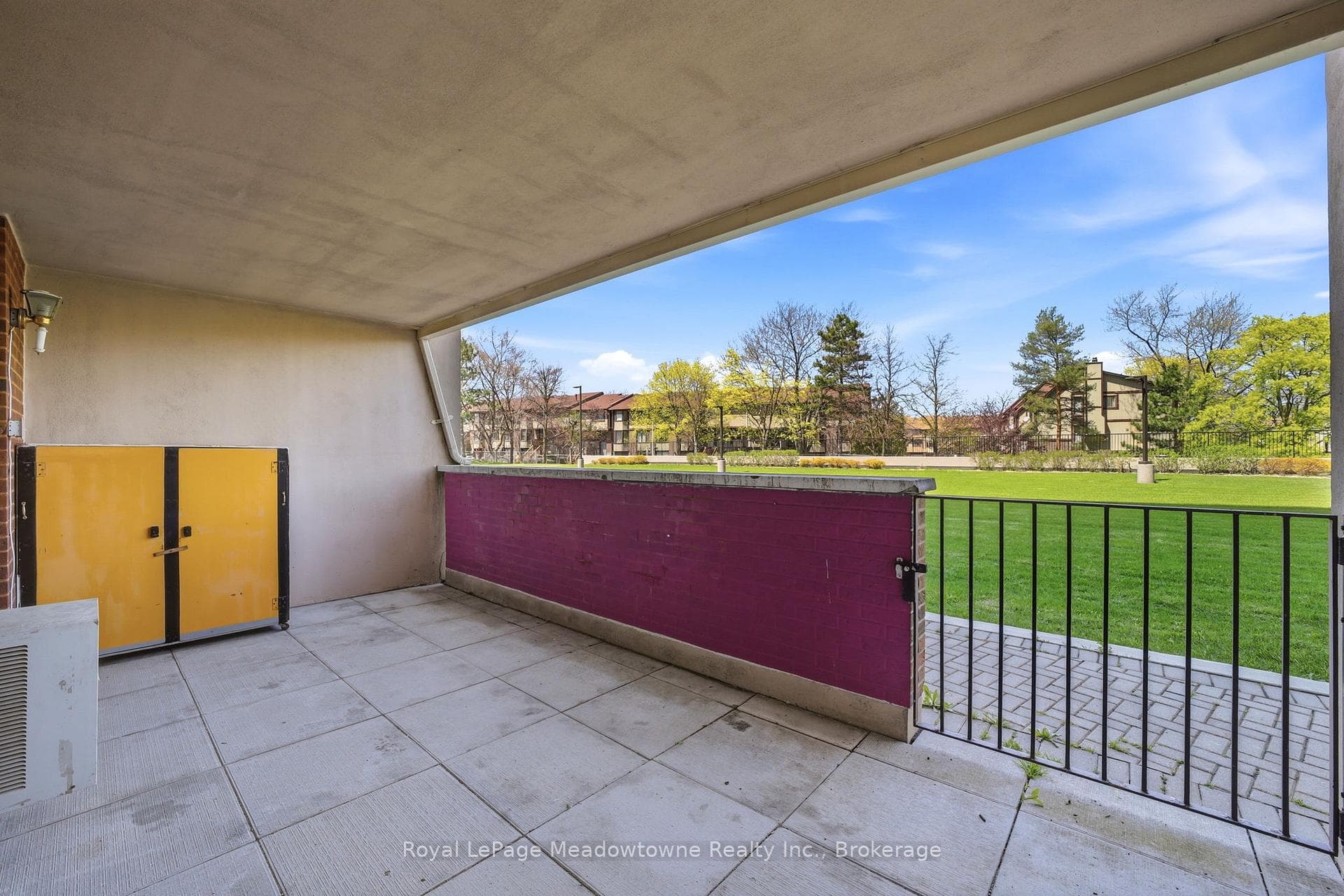 2929 Aquitaine Avenue Unit 215 - Condo photo 7 of 26 in Mississauga, Ontario