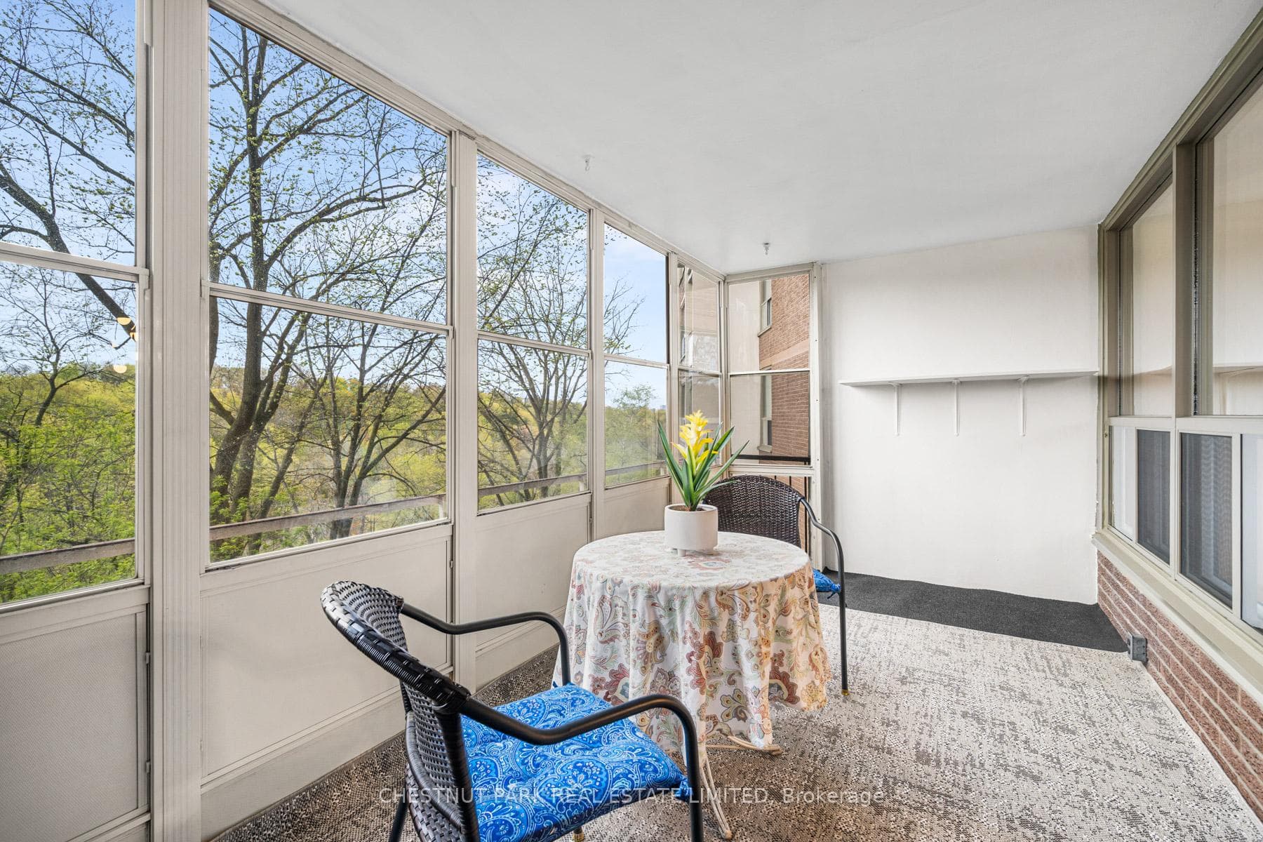 60 Pavane Linkway N/A Unit 206 - Condo photo 23 of 45 in Flemingdon Park / Don Mills, Ontario