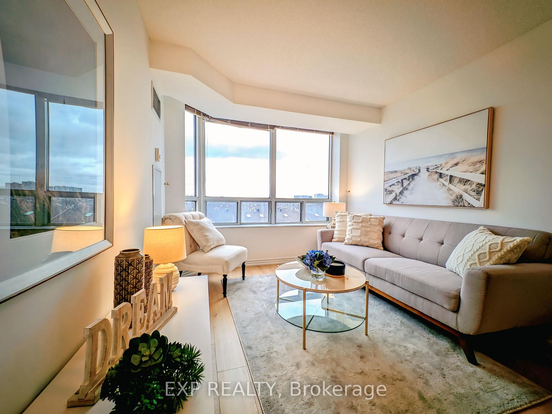 3088 Kennedy Road Unit 712 - Condo photo 2 of 22 in Scarborough Village / Eglinton East, Ontario
