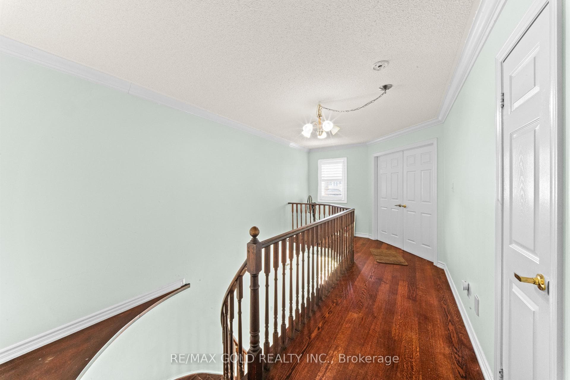 31 Ravenscliffe Court - Detached photo 16 of 32 in Brampton, Ontario