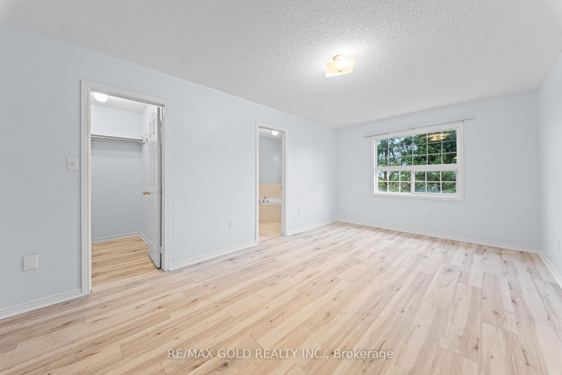 15 Revelstoke Place - Semi-Detached photo 25 of 49 in Brampton, Ontario