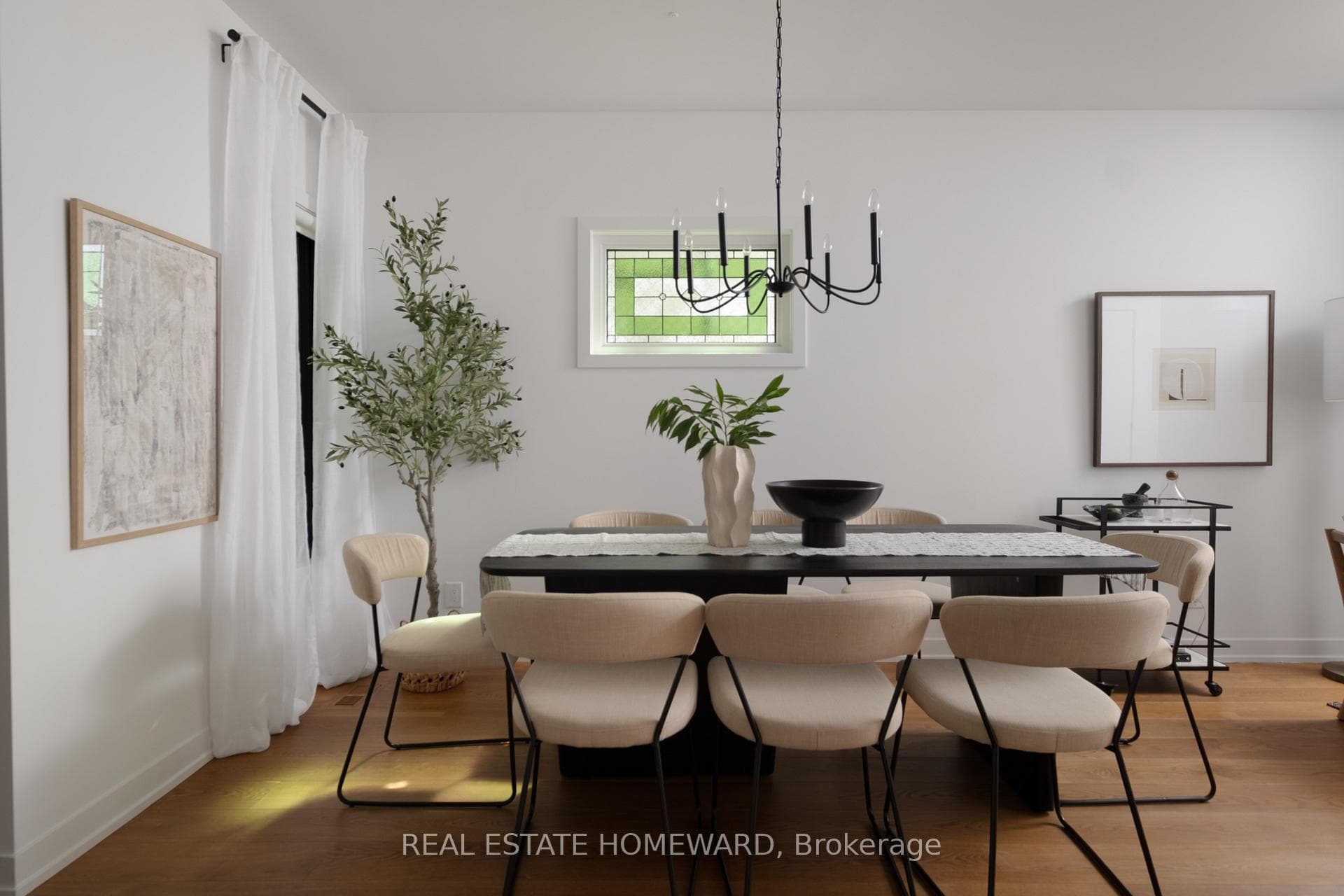 204 Bain Avenue - Semi-Detached photo 9 of 47 in Riverdale / Leslieville, Ontario