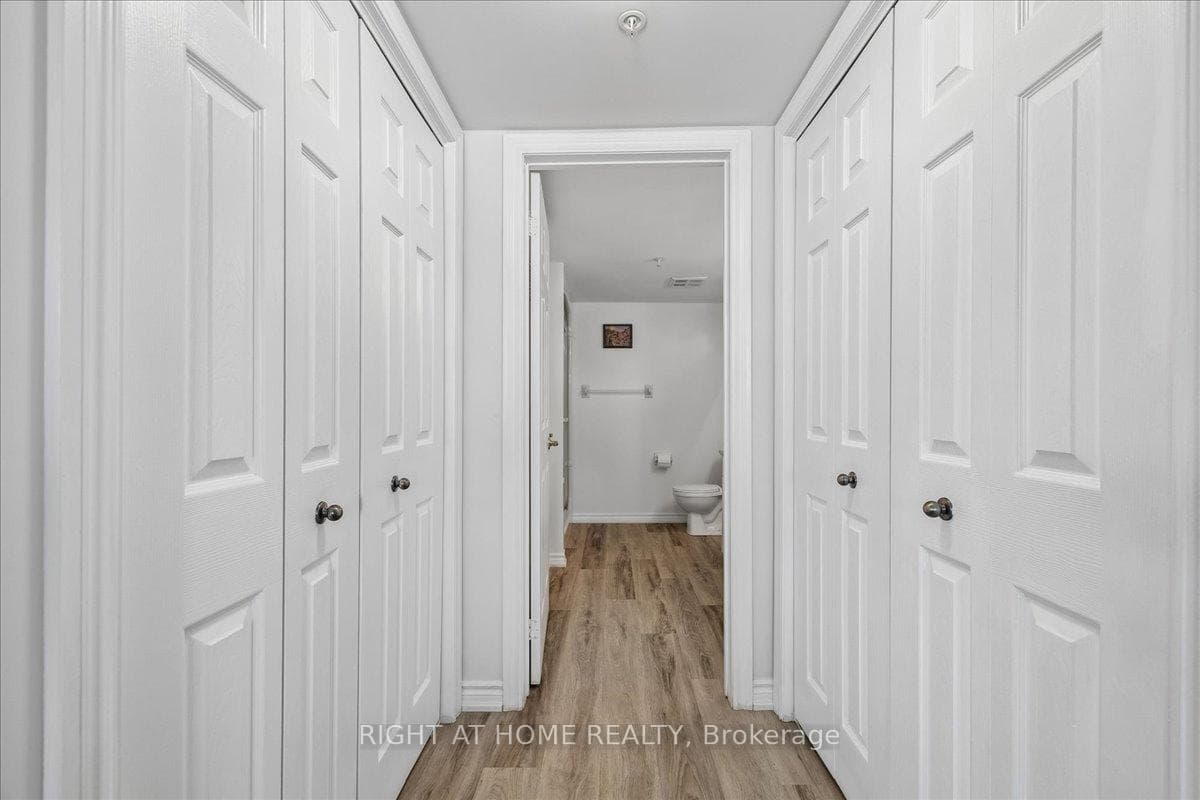 1451 Walker's Line Unit Unit # 312 - Condo photo 28 of 47 in Burlington, Ontario