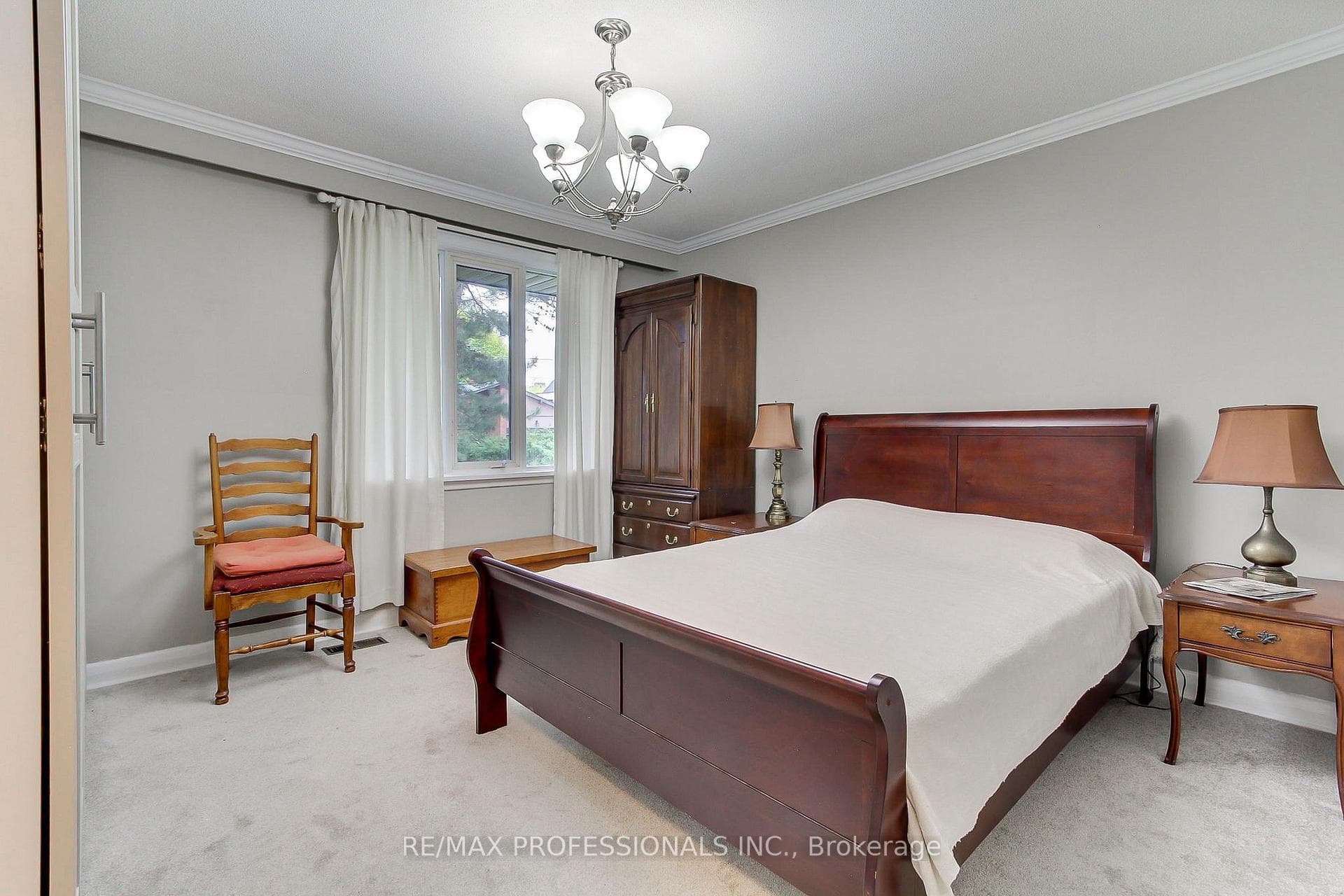 40 Cowley Avenue - Detached photo 16 of 40 in Etobicoke (Islington / Rexdale), Ontario
