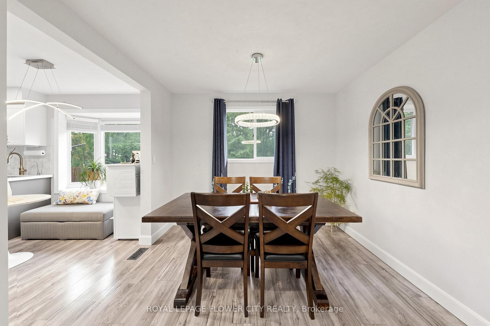 206 Mcmurchy Avenue - Detached photo 11 of 50 in Brampton, Ontario